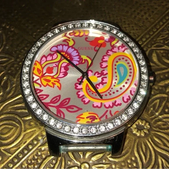 GUESS PAISLEY WATCH face - Picture 2 of 6